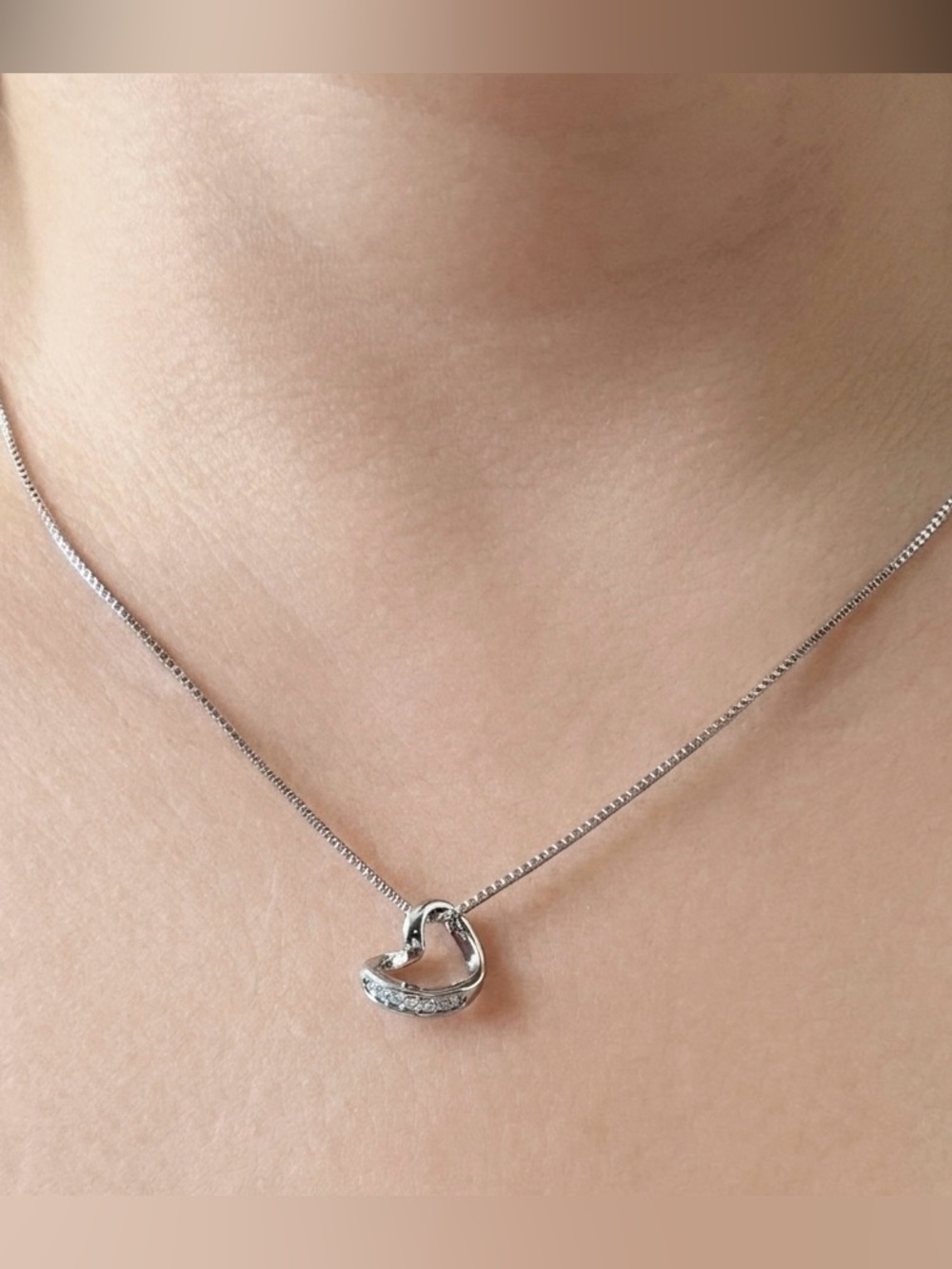 Sterling Silver Heart Pendant Necklace in Silver